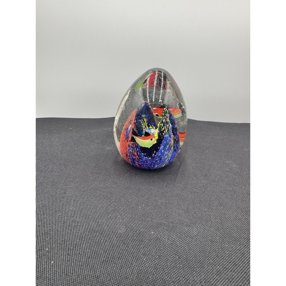 Art Glass Paperweight Hand Blown Egg Shape ~ Aquarium Tropical Fish Coral Reef